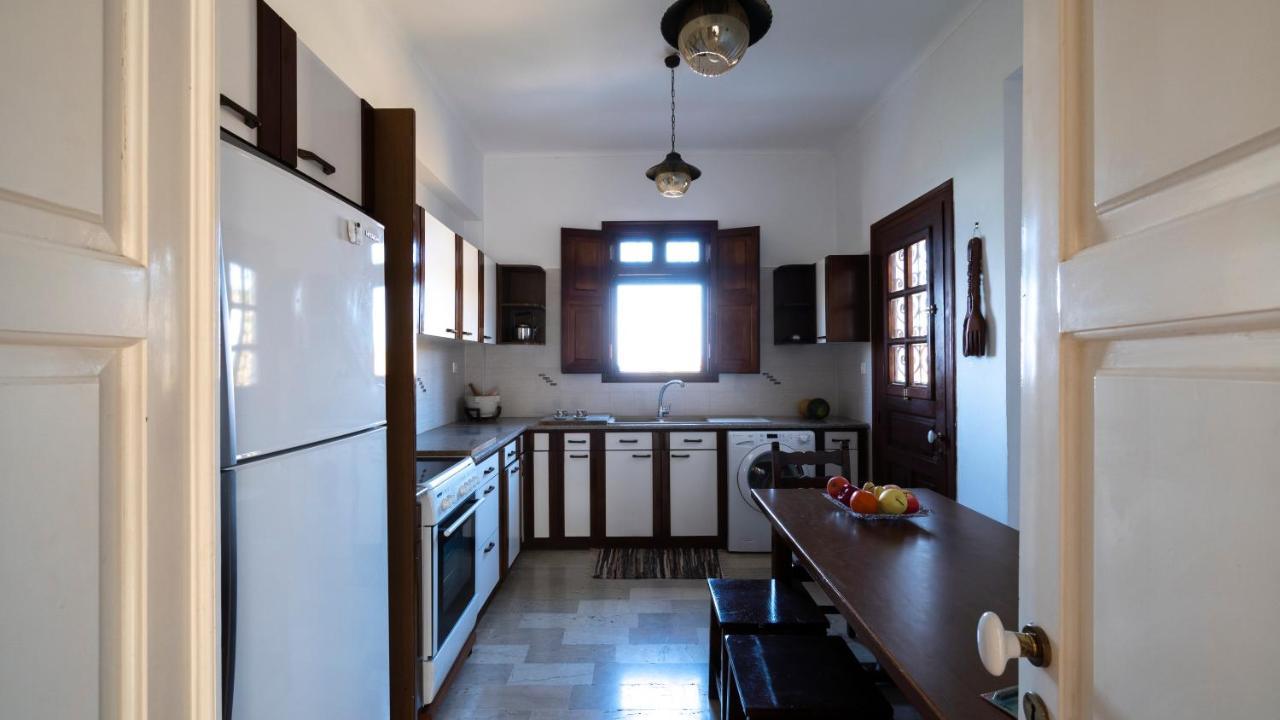 Ivi Beach Front Villa, Leros Vromolithos Exterior foto
